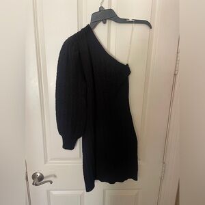 Cable knit sweater LBD, size medium